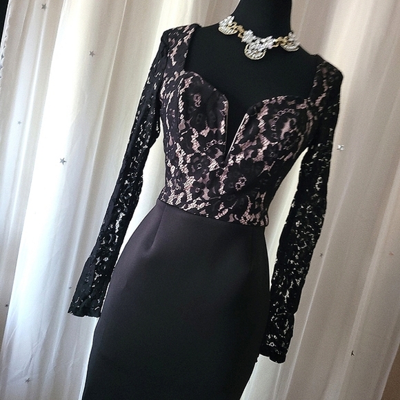 🍒NWT🍒 SEXY BLACK MIDI DRESS - Picture 3 of 8